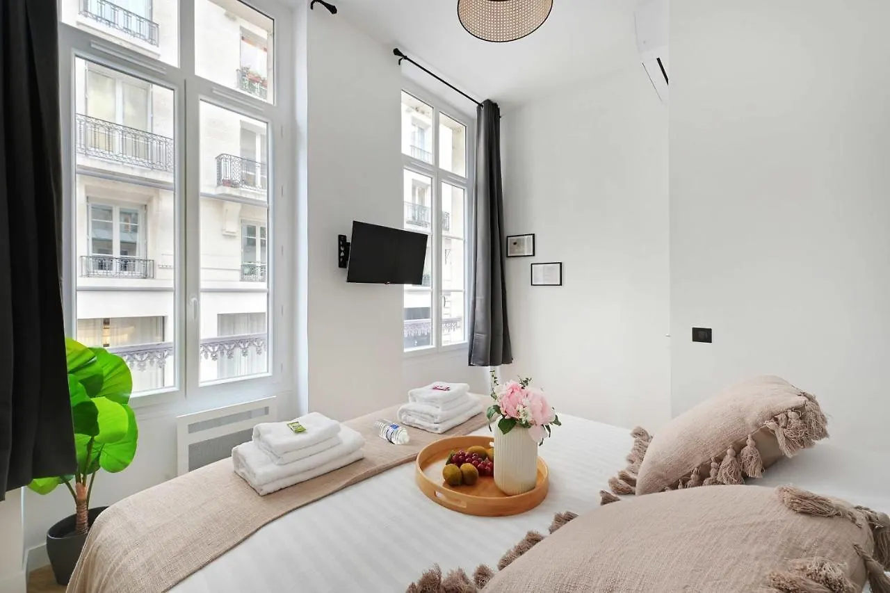 Appartamento Beautiful Place-6P- Republique Parigi