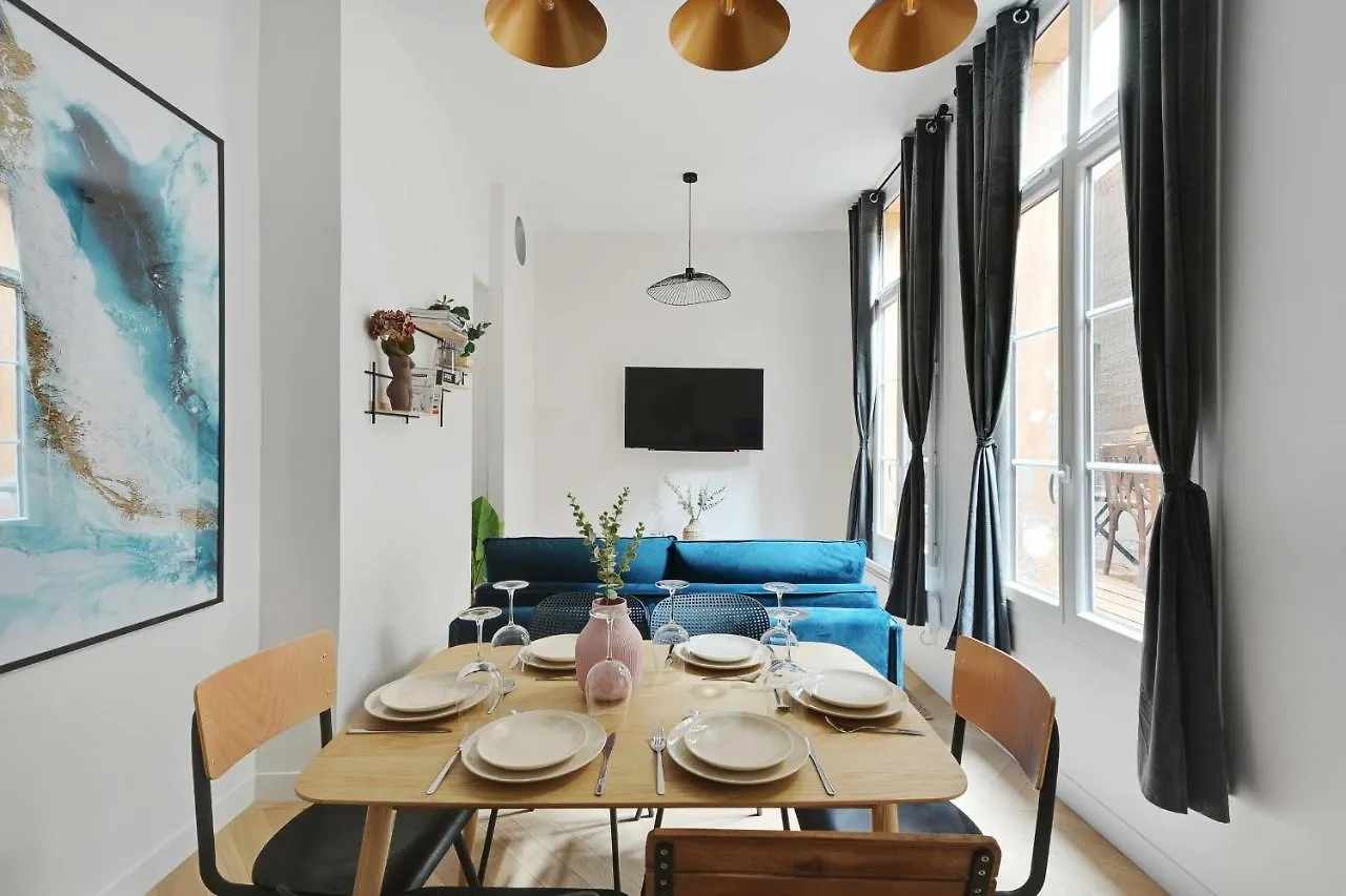Beautiful Place-6P- Republique Paris Apartment